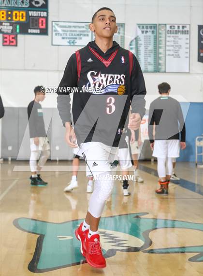 Thumbnail 3 in La Puente vs. Malibu (CIF 5AAA 3rd Round Playoff) photogallery.