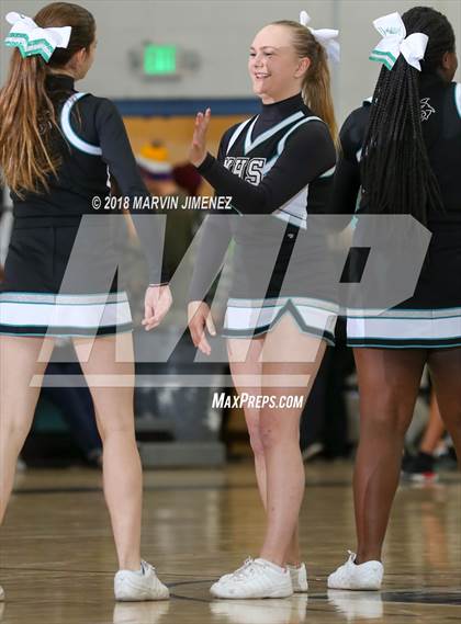 Thumbnail 2 in La Puente vs. Malibu (CIF 5AAA 3rd Round Playoff) photogallery.