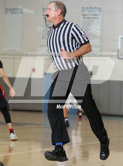 Thumbnail 3 in La Puente vs. Malibu (CIF 5AAA 3rd Round Playoff) photogallery.