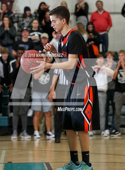 Thumbnail 3 in La Puente vs. Malibu (CIF 5AAA 3rd Round Playoff) photogallery.