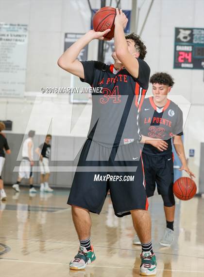 Thumbnail 1 in La Puente vs. Malibu (CIF 5AAA 3rd Round Playoff) photogallery.
