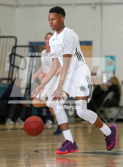Thumbnail 1 in La Puente vs. Malibu (CIF 5AAA 3rd Round Playoff) photogallery.
