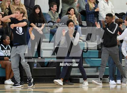 Thumbnail 1 in La Puente vs. Malibu (CIF 5AAA 3rd Round Playoff) photogallery.