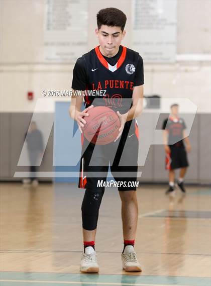 Thumbnail 3 in La Puente vs. Malibu (CIF 5AAA 3rd Round Playoff) photogallery.