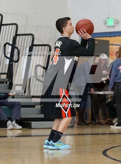 Thumbnail 2 in La Puente vs. Malibu (CIF 5AAA 3rd Round Playoff) photogallery.