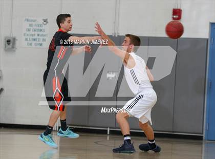 Thumbnail 1 in La Puente vs. Malibu (CIF 5AAA 3rd Round Playoff) photogallery.