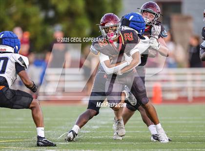 Thumbnail 2 in Lassiter vs Campbell (scrimmage) photogallery.