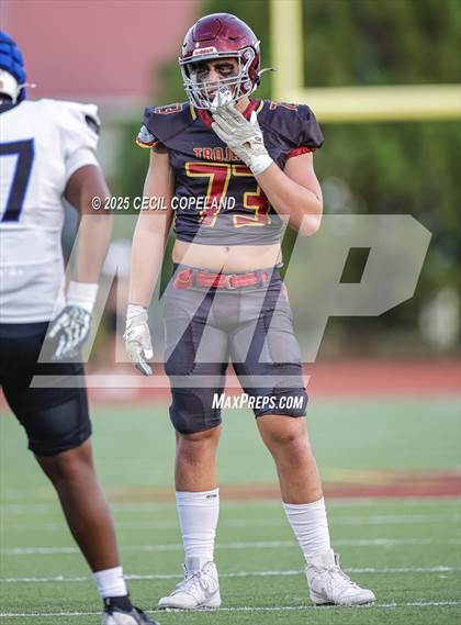 Thumbnail 1 in Lassiter vs Campbell (scrimmage) photogallery.