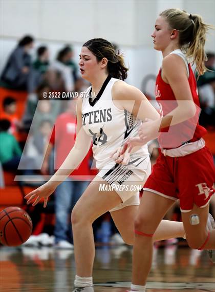 Thumbnail 2 in Moulton vs Bellville (Schulenburg Lady Horn Varsity Tournament) photogallery.