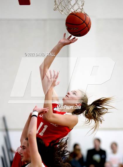 Thumbnail 3 in Moulton vs Bellville (Schulenburg Lady Horn Varsity Tournament) photogallery.