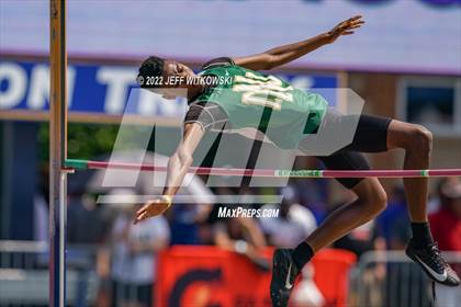Thumbnail 3 in NCHSAA 2A/3A Track Championships photogallery.