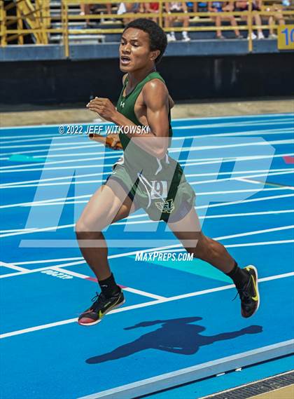 Thumbnail 1 in NCHSAA 2A/3A Track Championships photogallery.