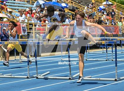 Thumbnail 3 in NCHSAA 2A/3A Track Championships photogallery.