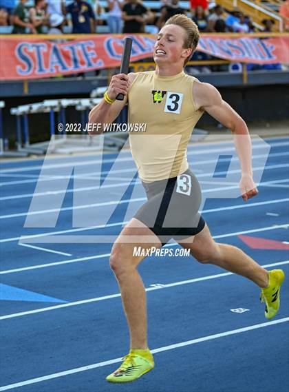 Thumbnail 2 in NCHSAA 2A/3A Track Championships photogallery.