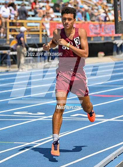 Thumbnail 2 in NCHSAA 2A/3A Track Championships photogallery.