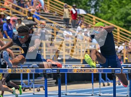 Thumbnail 2 in NCHSAA 2A/3A Track Championships photogallery.
