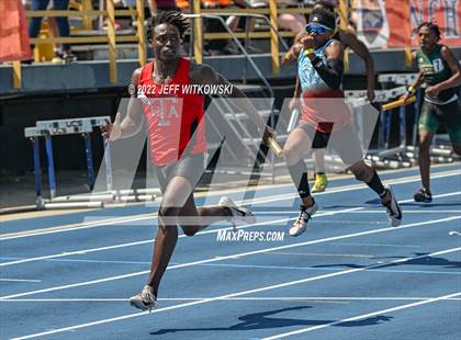 Thumbnail 2 in NCHSAA 2A/3A Track Championships photogallery.