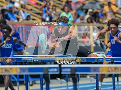 Thumbnail 3 in NCHSAA 2A/3A Track Championships photogallery.
