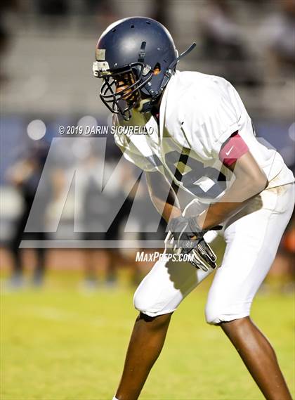 Thumbnail 2 in Chandler vs Perry photogallery.