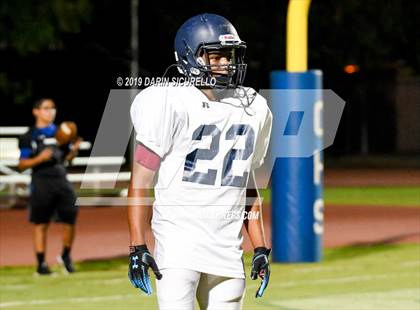 Thumbnail 3 in Chandler vs Perry photogallery.