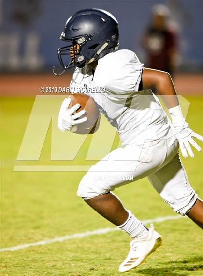 Thumbnail 1 in Chandler vs Perry photogallery.