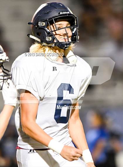 Thumbnail 2 in Chandler vs Perry photogallery.
