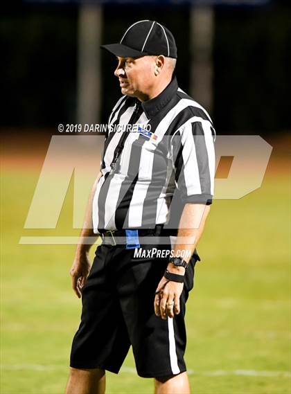 Thumbnail 2 in Chandler vs Perry photogallery.