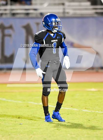 Thumbnail 2 in Chandler vs Perry photogallery.
