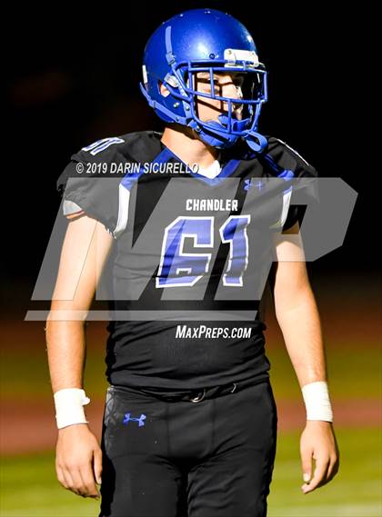Thumbnail 3 in Chandler vs Perry photogallery.