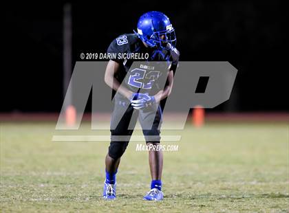Thumbnail 2 in Chandler vs Perry photogallery.