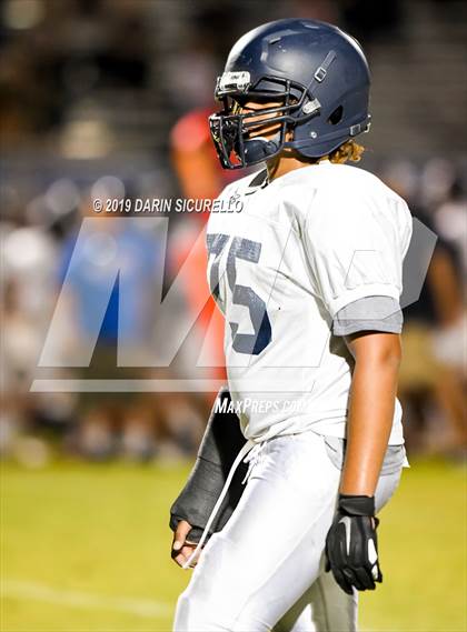 Thumbnail 2 in Chandler vs Perry photogallery.