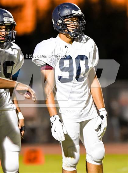 Thumbnail 2 in Chandler vs Perry photogallery.