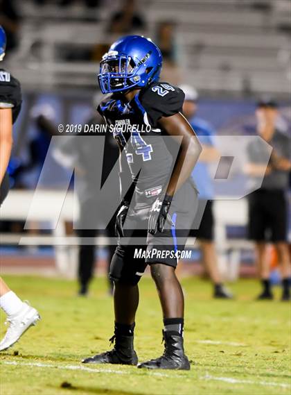 Thumbnail 2 in Chandler vs Perry photogallery.