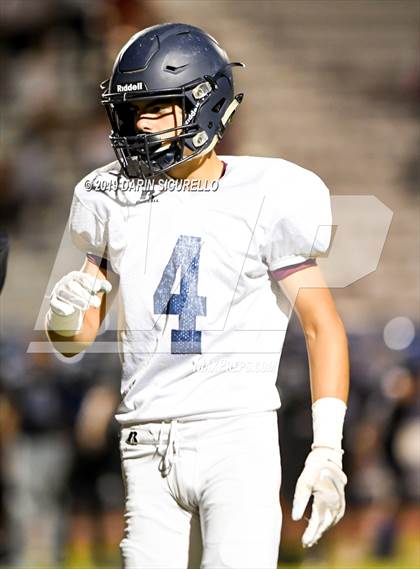 Thumbnail 1 in Chandler vs Perry photogallery.