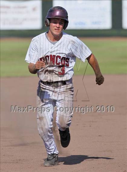 Thumbnail 1 in Palm Beach Central vs. Douglas (Regional Quarter Final) photogallery.