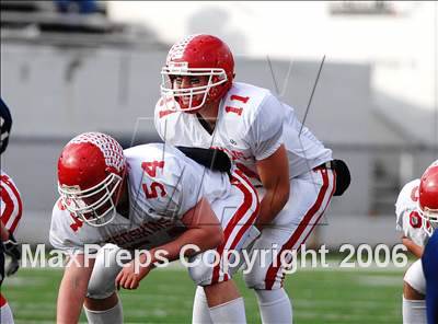 Thumbnail 3 in Kennedy vs St. Henry (D5 State Final) photogallery.