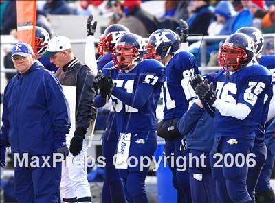 Thumbnail 3 in Kennedy vs St. Henry (D5 State Final) photogallery.