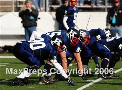 Thumbnail 2 in Kennedy vs St. Henry (D5 State Final) photogallery.