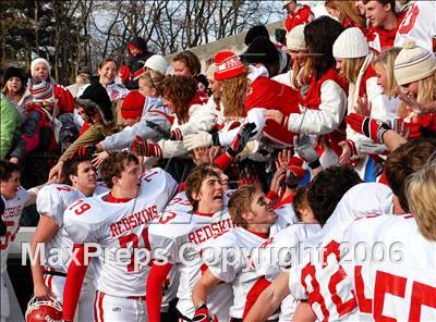 Thumbnail 1 in Kennedy vs St. Henry (D5 State Final) photogallery.