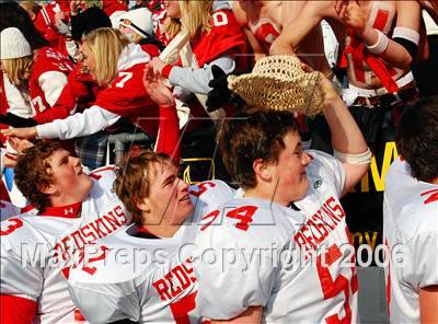 Thumbnail 2 in Kennedy vs St. Henry (D5 State Final) photogallery.