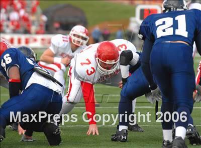 Thumbnail 2 in Kennedy vs St. Henry (D5 State Final) photogallery.
