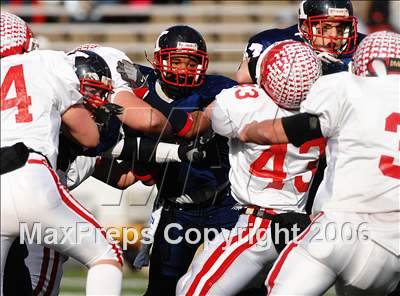 Thumbnail 2 in Kennedy vs St. Henry (D5 State Final) photogallery.