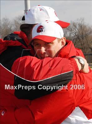 Thumbnail 3 in Kennedy vs St. Henry (D5 State Final) photogallery.