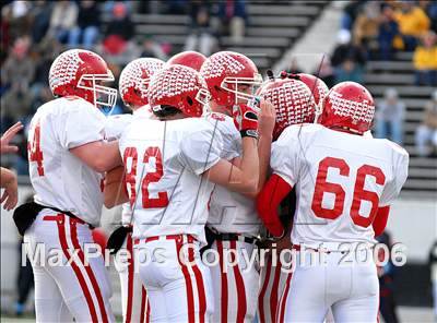 Thumbnail 1 in Kennedy vs St. Henry (D5 State Final) photogallery.