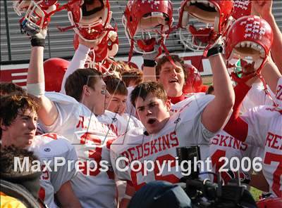Thumbnail 2 in Kennedy vs St. Henry (D5 State Final) photogallery.