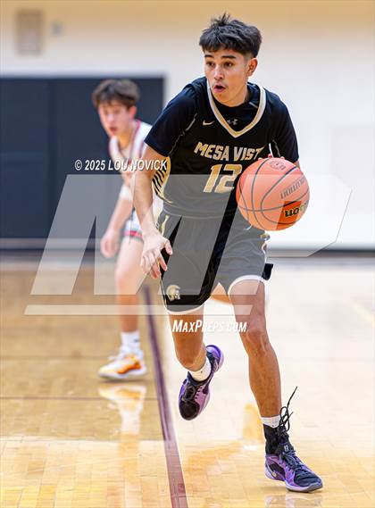 Thumbnail 3 in Mesa Vista @ Menaul (Braves Invite at Santa Fe Indian School) photogallery.