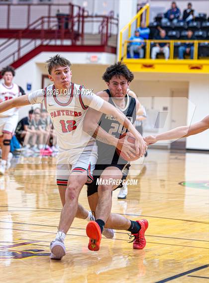 Thumbnail 2 in Mesa Vista @ Menaul (Braves Invite at Santa Fe Indian School) photogallery.