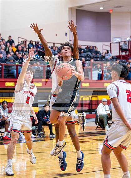 Thumbnail 3 in Mesa Vista @ Menaul (Braves Invite at Santa Fe Indian School) photogallery.