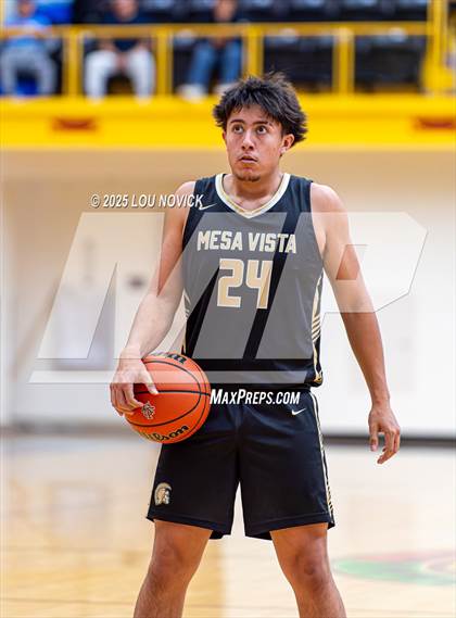 Thumbnail 2 in Mesa Vista @ Menaul (Braves Invite at Santa Fe Indian School) photogallery.