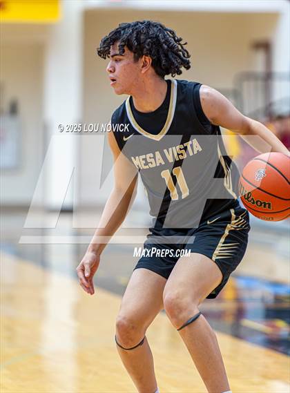Thumbnail 3 in Mesa Vista @ Menaul (Braves Invite at Santa Fe Indian School) photogallery.